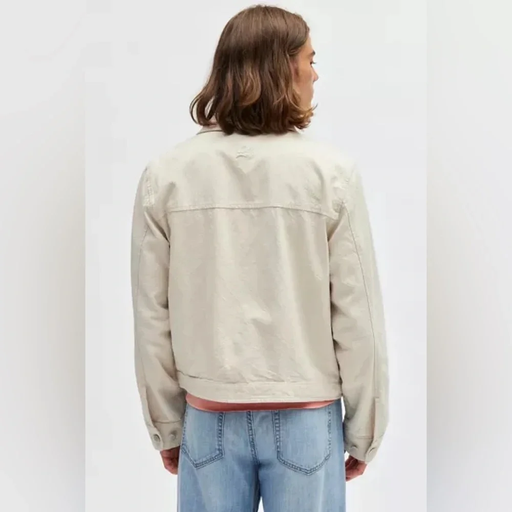 BDG Cropped Canvas Trucker Jacket - Picture 3 of 12